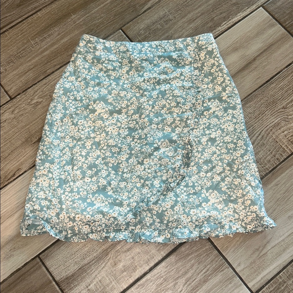 Paper Crane blue and White Floral Skirt